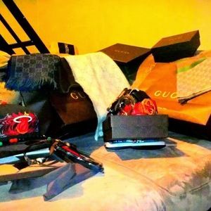 Meet your Posher, Frank